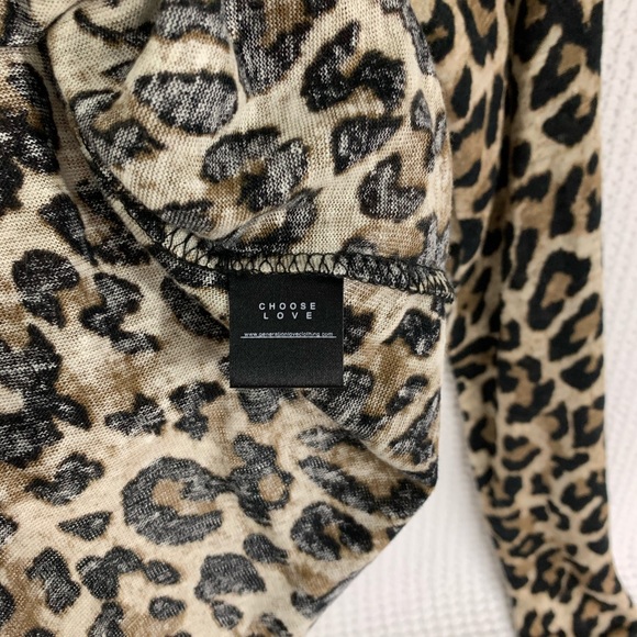 Generation Love Leopard Top - Picture 7 of 8